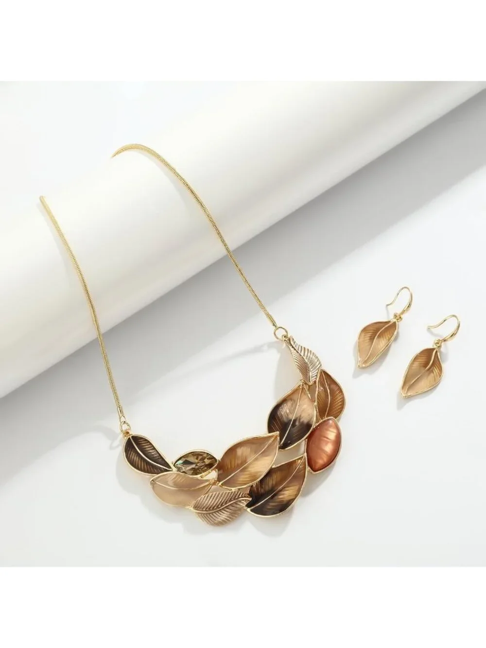Vintage Chunky Floral Resin Jewelry Set - Bohemian Bib Necklace & Earring Gift